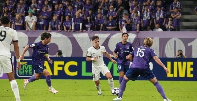 包含法兰克福训练开放日;今晚门线救险引欢呼;亚冠在即;控场能力受关注的词条 包含法兰克福训练开放日;今晚门线救险引欢呼;亚冠在即;控场能力受关注的词条