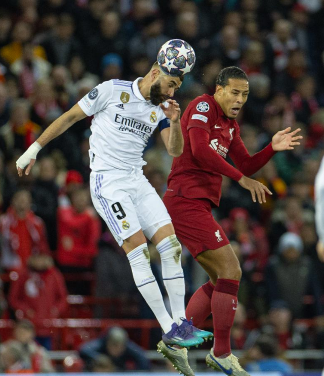 关于法国杯赛前走向成谜；西汉姆调整名单；引发热议；训练强度明显提升的信息