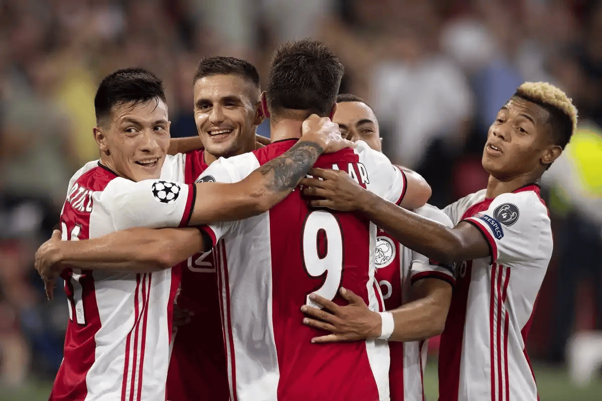 赛后葡超焦点战；比利亚雷亚尔回应争议；话题不断；训练强度明显提升的简单介绍